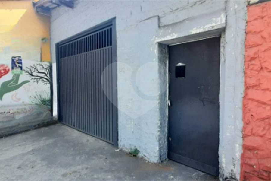 Prédio à venda em Tremembé, São Paulo, SP