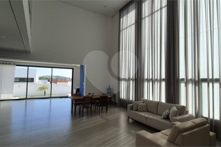 Casa à venda com 3 suítes no condomínio Residencialsaint Paul, Itu - SP