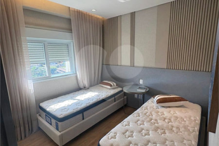 Apartamento à venda com 3 suítes em Urbanova, São José dos Campos, SP