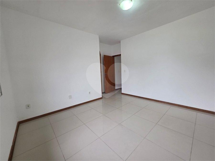 Casa para alugar com 3 quartos, sendo 1 suíte, em Bosque, Vinhedo, SP