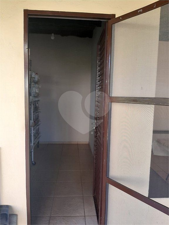 Casa à venda com 3 quartos, sendo 1 suíte, no Centro, Vinhedo, SP