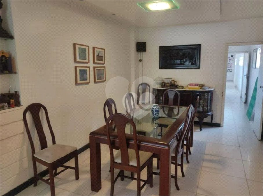 Apartamento à venda com 4 quartos, sendo 2 suítes, em Cosme Velho, Rio de Janeiro, RJ