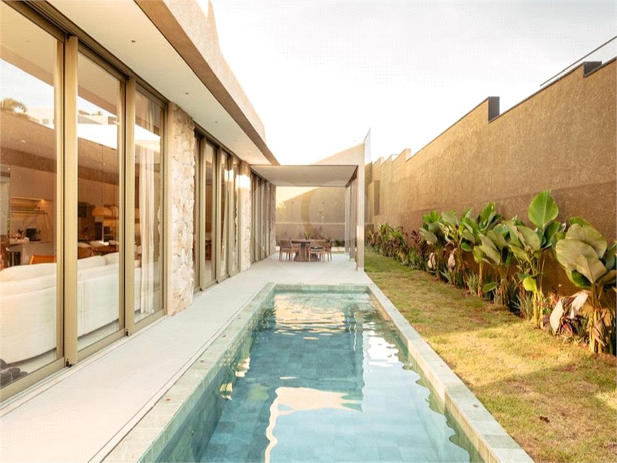 Casa à venda com 3 suítes no condomínio Ecoresidencial Fazenda Jequitibá, Sorocaba - SP