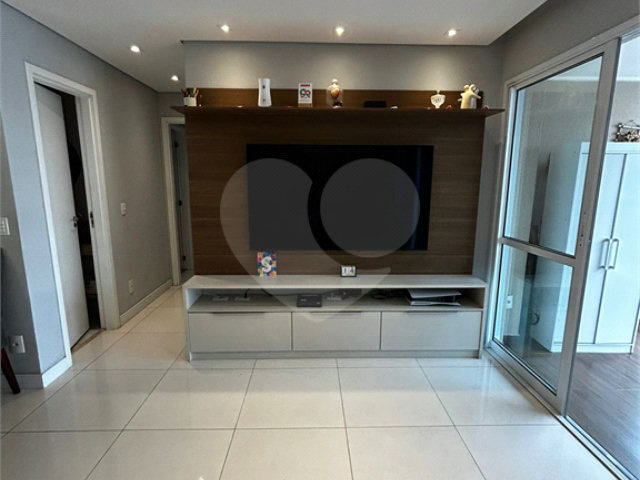 Apartamento à venda com 2 suítes em Jardim Flor da Montanha, Guarulhos, SP