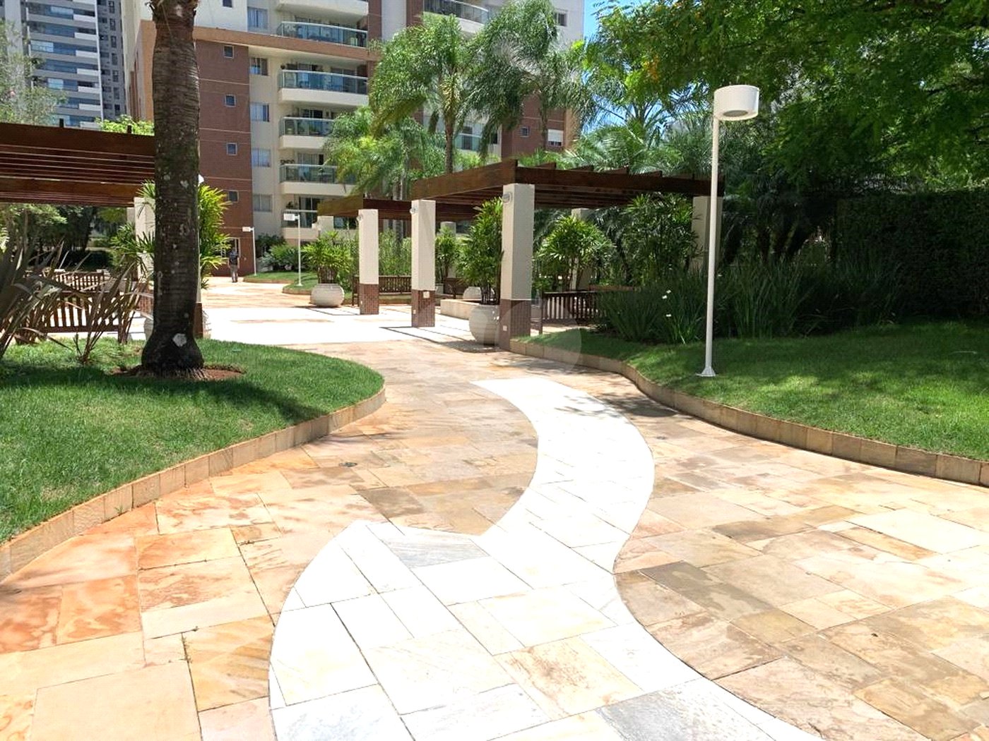 Apartamento à venda com 4 quartos, sendo 3 suítes, em Vila Leopoldina, São Paulo, SP