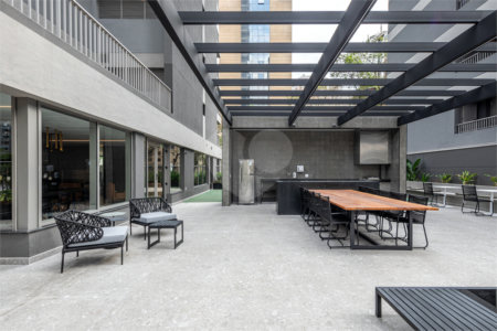 Apartamento à venda com 3 quartos, sendo 2 suítes, em Indianópolis, São Paulo, SP
