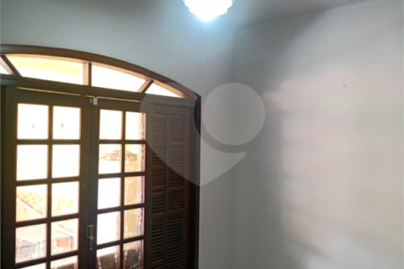 Casa à venda com 5 quartos, sendo 1 suíte, em Campo Grande, Rio de Janeiro, RJ