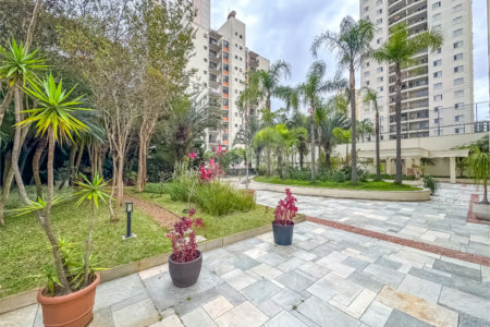 Apartamento à venda com 3 quartos, sendo 1 suíte, em Vila Sofia, São Paulo, SP