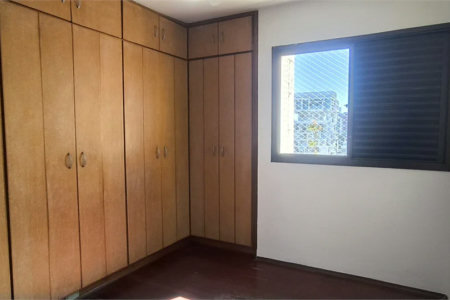 Apartamento à venda com 3 quartos, sendo 1 suíte, em Pinheiros, São Paulo, SP