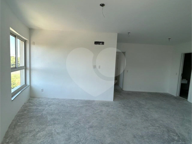 Apartamento à venda com 3 suítes em Santana, São Paulo, SP
