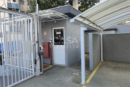 Apartamento à venda com 2 quartos, sendo 1 suíte,  em Vila Lucy, Sorocaba, SP