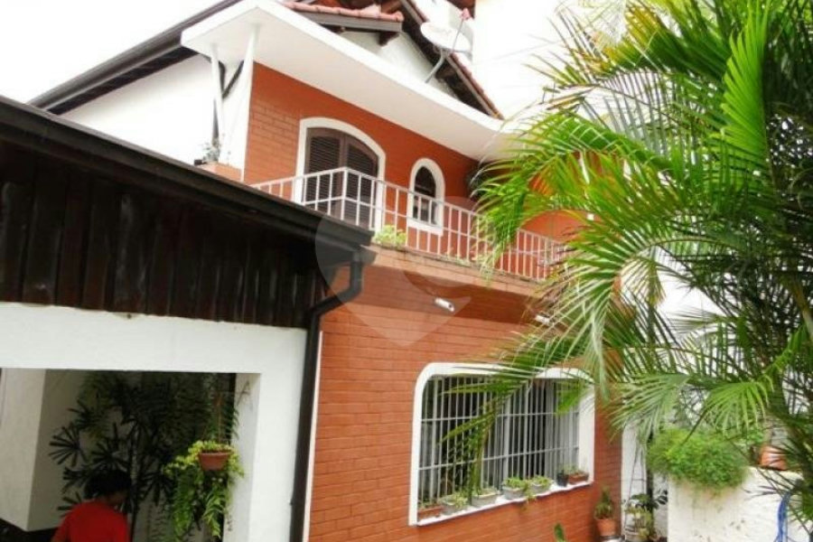 Sobrado à venda com 3 quartos em Vila Nova Cachoeirinha, São Paulo, SP