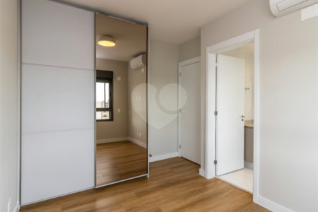 Apartamento à venda com 4 quartos, sendo 2 suítes, em Brooklin, São Paulo, SP