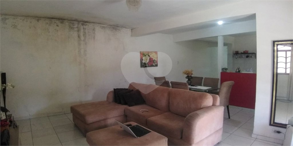 Casa à venda com 2 quartos, sendo 1 suíte, em Capoavinha, Mairiporã, SP