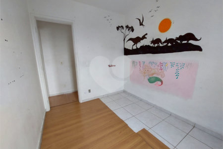 Apartamento à venda com 2 quartos em Vila Anastácio, São Paulo, SP