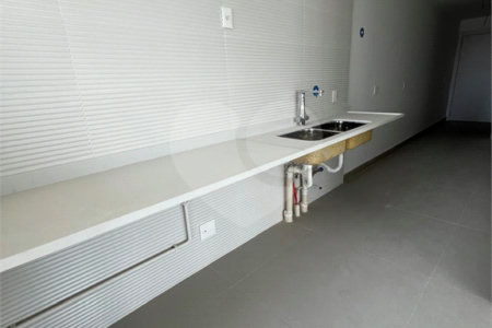 Apartamento à venda com 3 suítes em Pinheiros, São Paulo, SP