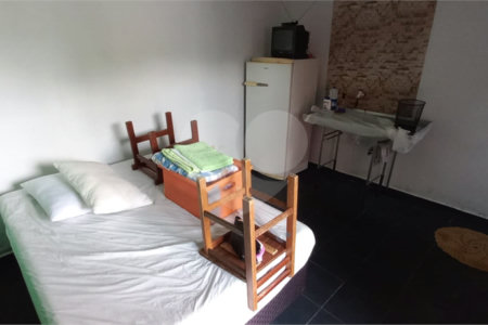 Terreno à venda com 1 quarto em Jardim Antônio Cassillo, Votorantim, SP