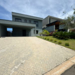 Casa à venda com 4 suítes no condomínio Villas do Golf, Itu - SP