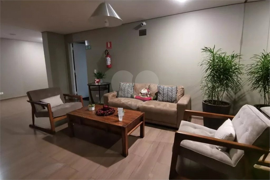Apartamento à venda com 3 quartos, sendo 1 suíte, em Vila Suzana, São Paulo, SP