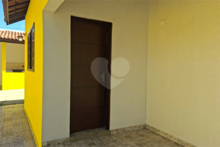 Chácara à venda com 3 suítes em Vila Xisto, São Miguel Arcanjo, SP