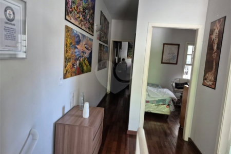 Sobrado à venda com 3 quartos, sendo 1 suíte, em Indianópolis, São Paulo, SP