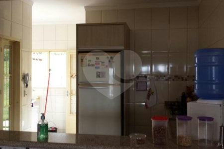 Chácara à venda com 2 suítes no Centro, Araçoiaba da Serra, SP