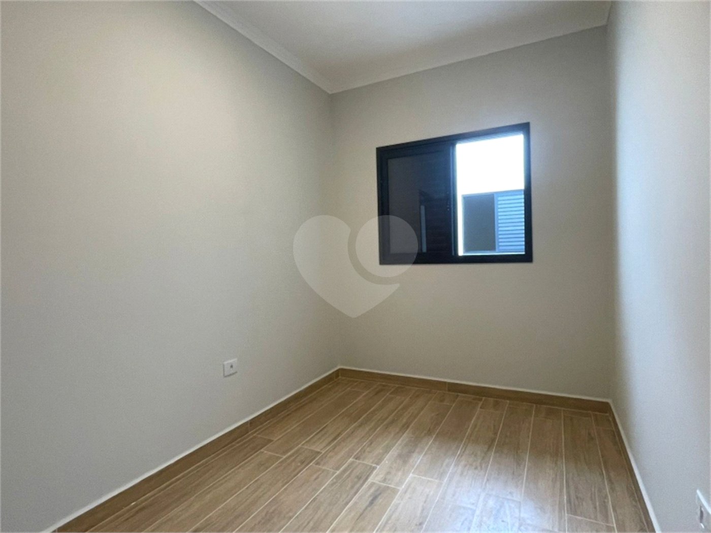 Casa de Vila à venda com 2 quartos, sendo 1 suíte, em Cajuru do Sul, Sorocaba, SP