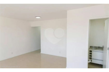 Apartamento à venda com 2 suítes em Vila Maria, São Paulo, SP