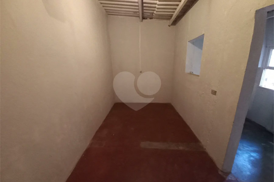 Casa à venda com 2 quartos em Campo Limpo, São Paulo, SP