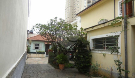Sobrado à venda com 5 quartos, sendo 1 suíte,  em Santana, São Paulo, SP