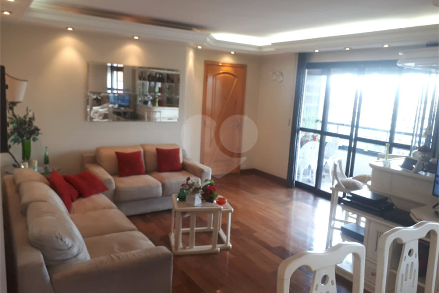Apartamento à venda com 3 quartos, sendo 2 suítes, em Santana, São Paulo, SP