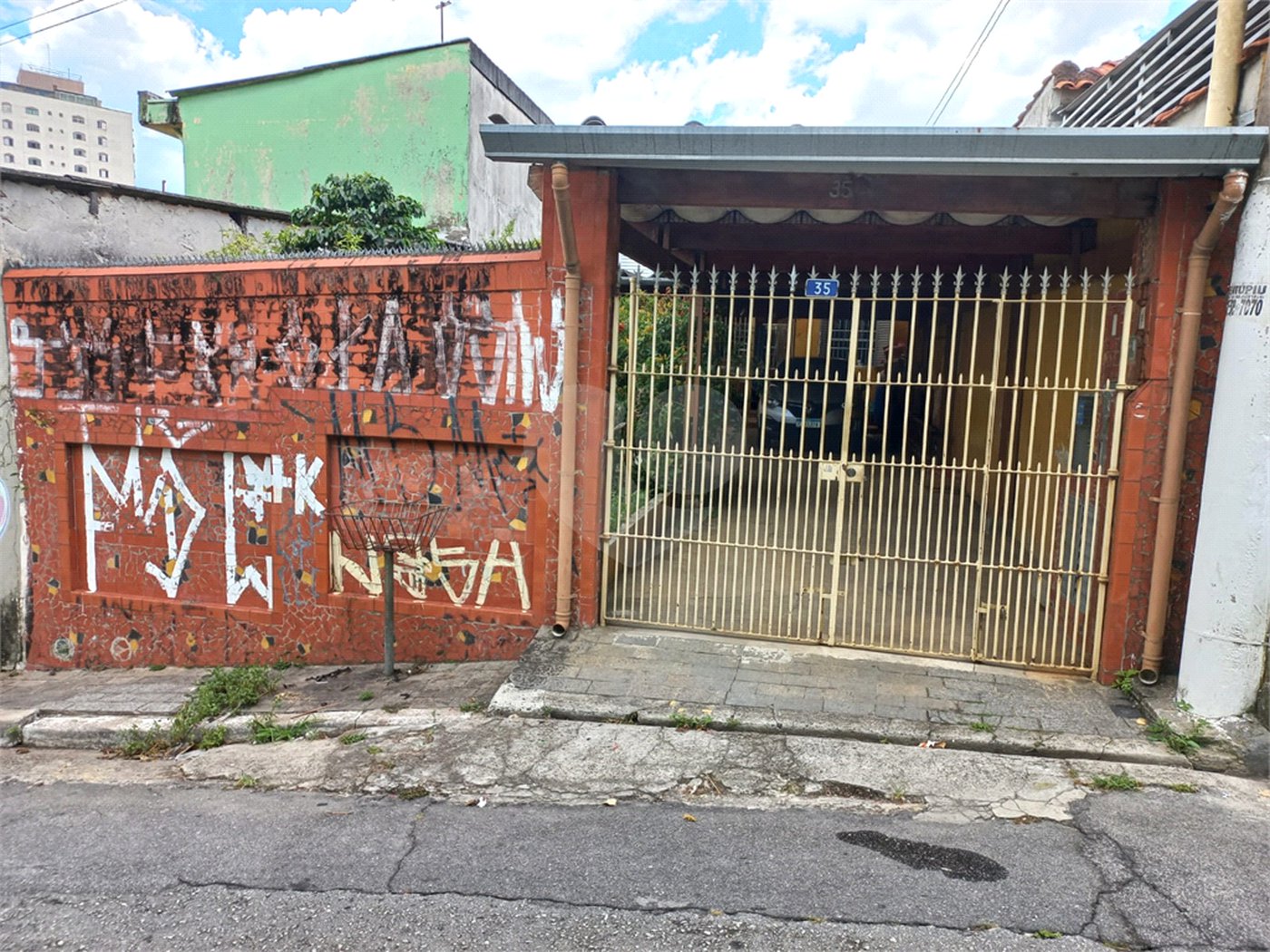 Casa Térrea à venda com 1 quarto em Vila Nivi, São Paulo, SP