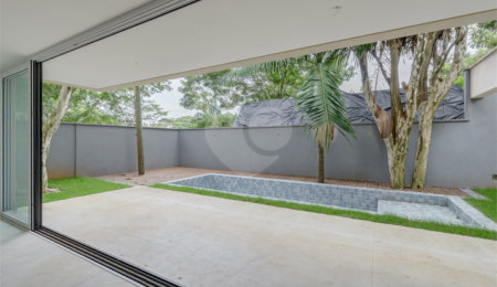 Casa à venda com 4 suítes no condomínio Garda, São Paulo - SP