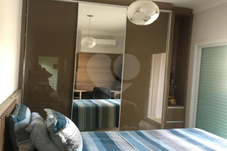 Casa à venda com 3 suítes no condomínio Jardim Vila Paradiso, Indaiatuba - SP
