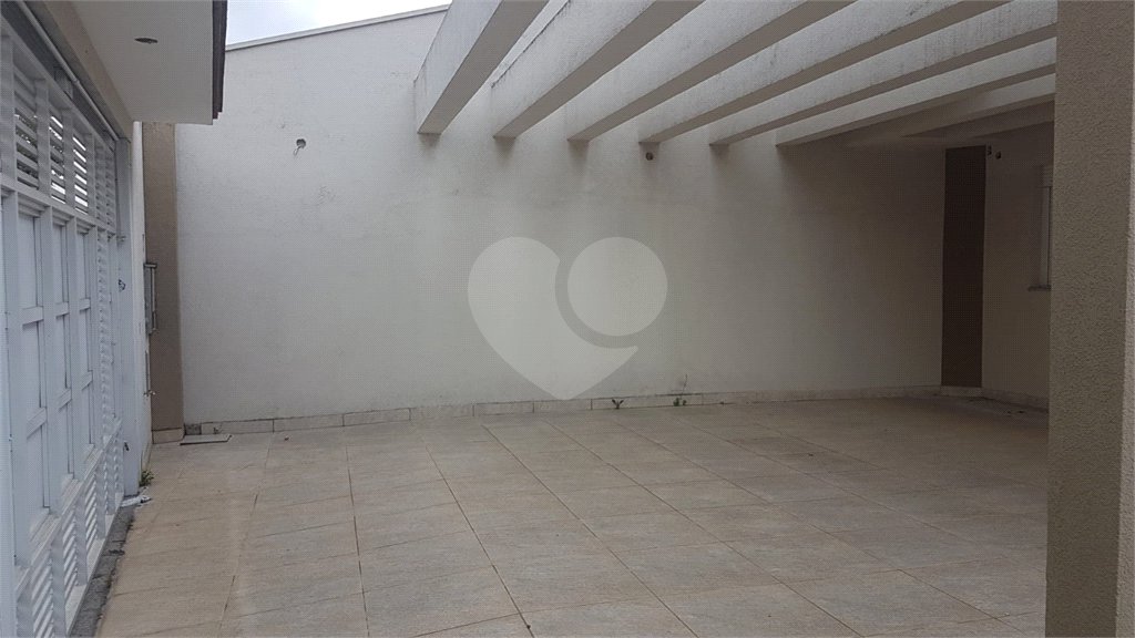Casa à venda com 5 quartos, sendo 3 suítes,  em Serra da Cantareira, Mairiporã, SP