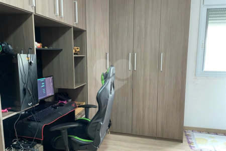 Casa à venda com 4 suítes em Suru, Santana de Parnaíba, SP