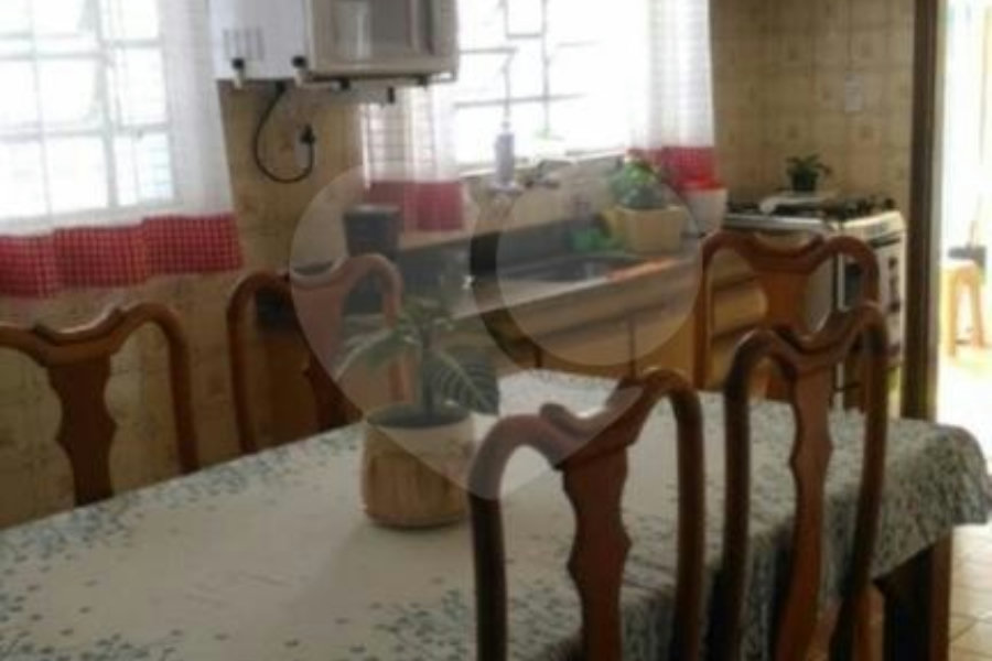 Sobrado à venda com 3 quartos, sendo 1 suíte, em Tremembé, São Paulo, SP