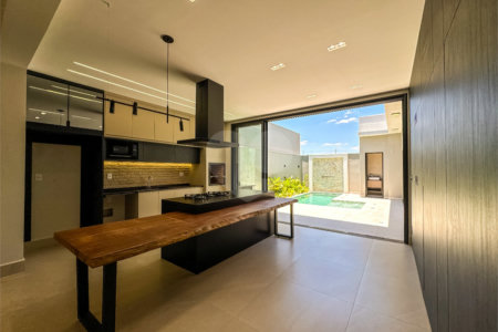 Casa à venda com 3 suítes no condomínio Jardim Residencial Dona Maria Candida, Indaiatuba - SP