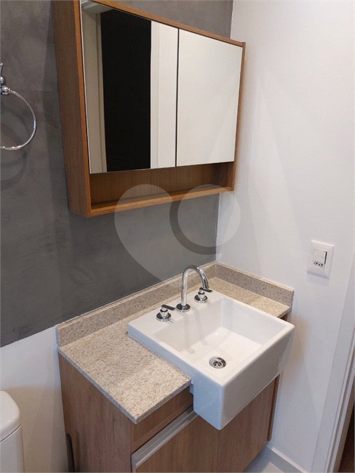 Apartamento para alugar com 2 quartos, sendo 1 suíte,  em Brooklin, São Paulo, SP