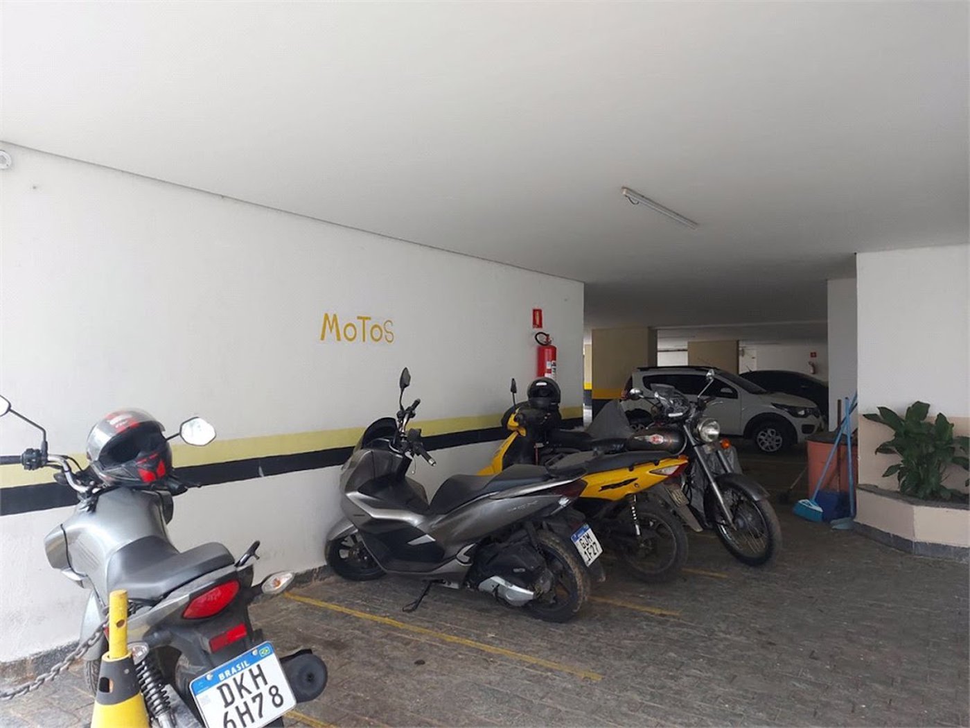 Apartamento à venda, 96 m² por R$ 300.000,00 - Jardim Enseada - Guarujá/SP