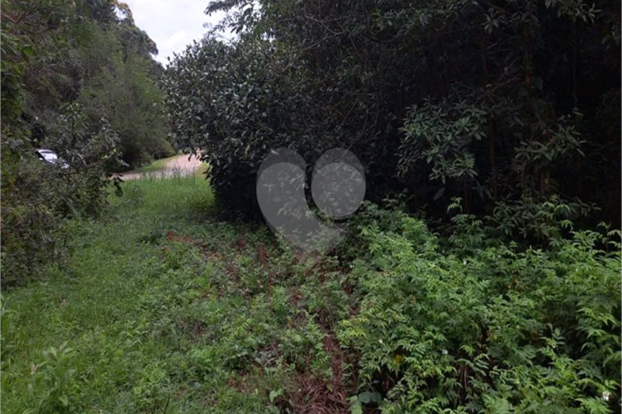 Terreno à venda no condomínio Parque Suiça, Caieiras - SP
