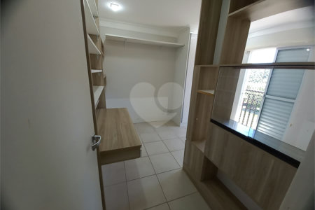 Apartamento à venda com 3 quartos, sendo 1 suíte, em Vila Helena, Atibaia, SP