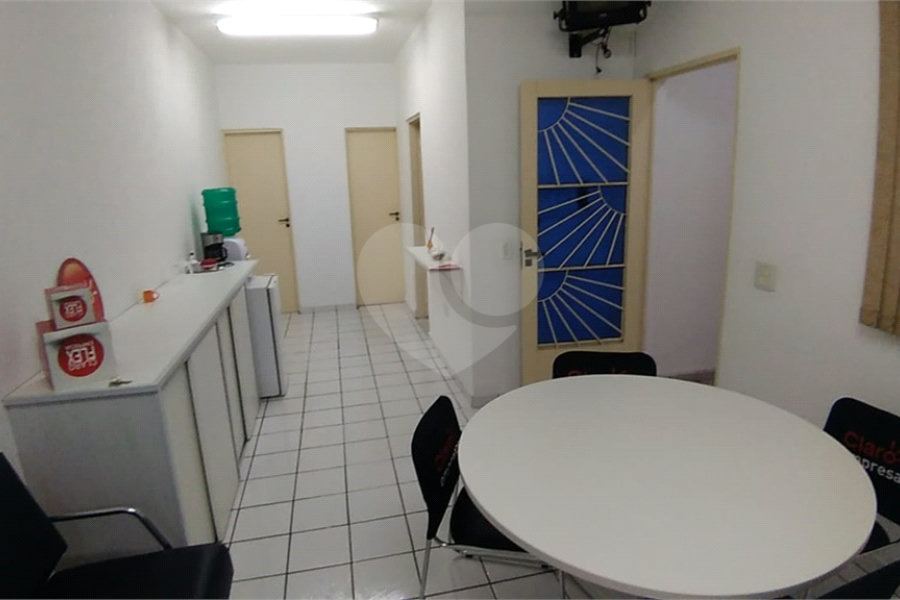 Prédio à venda com 3 quartos em Santana, São Paulo, SP