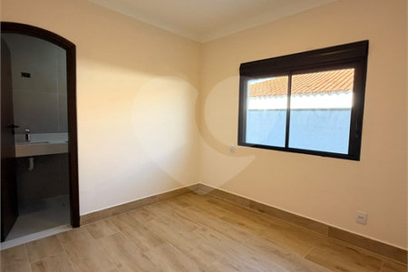 Casa à venda com 5 quartos, sendo 4 suítes, em Vila Rosália, Guarulhos, SP