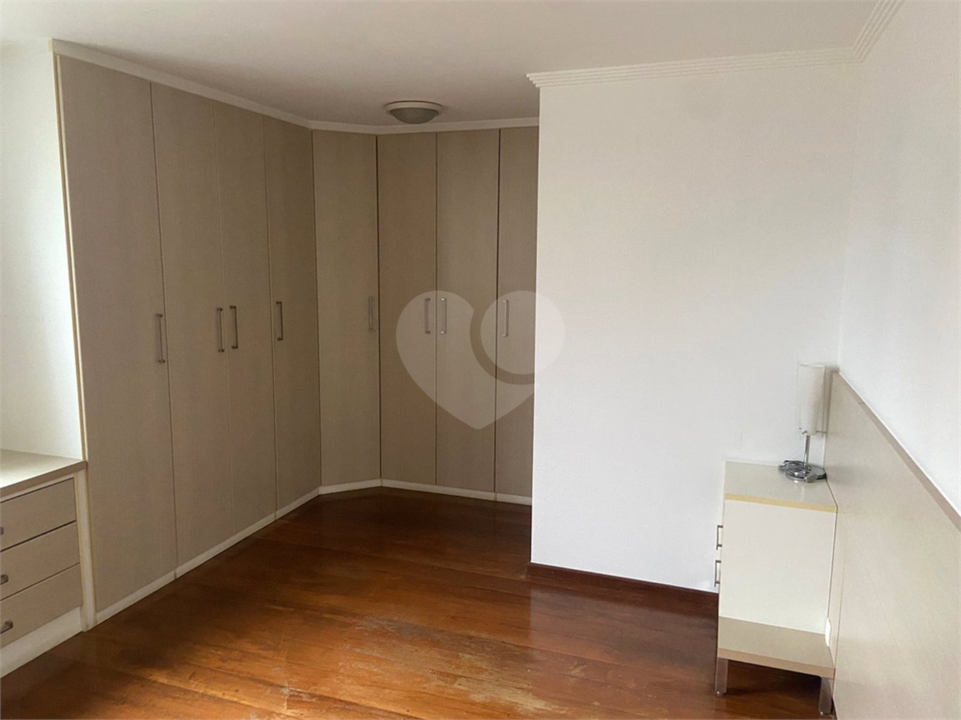 Apartamento à venda com 3 quartos, sendo 1 suíte, em Água Branca, São Paulo, SP