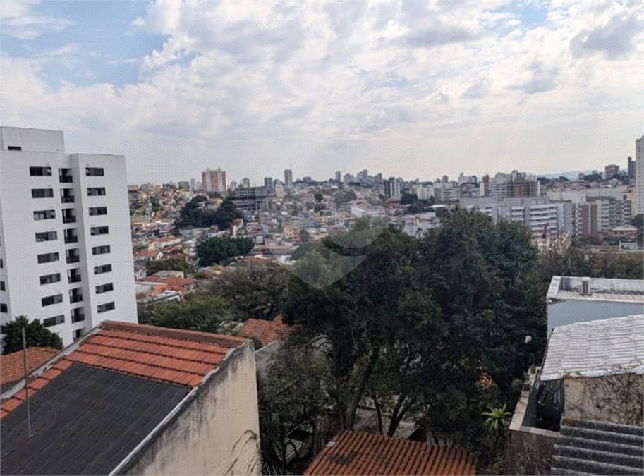 Casa à venda com 3 quartos, sendo 1 suíte,  em Vila Pompéia, São Paulo, SP