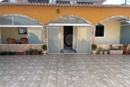 Casa à venda com 2 quartos, sendo 1 suíte, em Cosmos, Rio de Janeiro, RJ