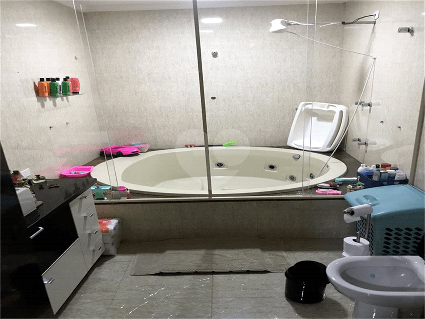 Casa Térrea à venda com 3 quartos, sendo 2 suítes, em Vila Gustavo, São Paulo, SP