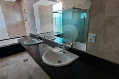 Casa à venda com 3 quartos, sendo 1 suíte, no condomínio Village Saint Clair, Sorocaba - SP