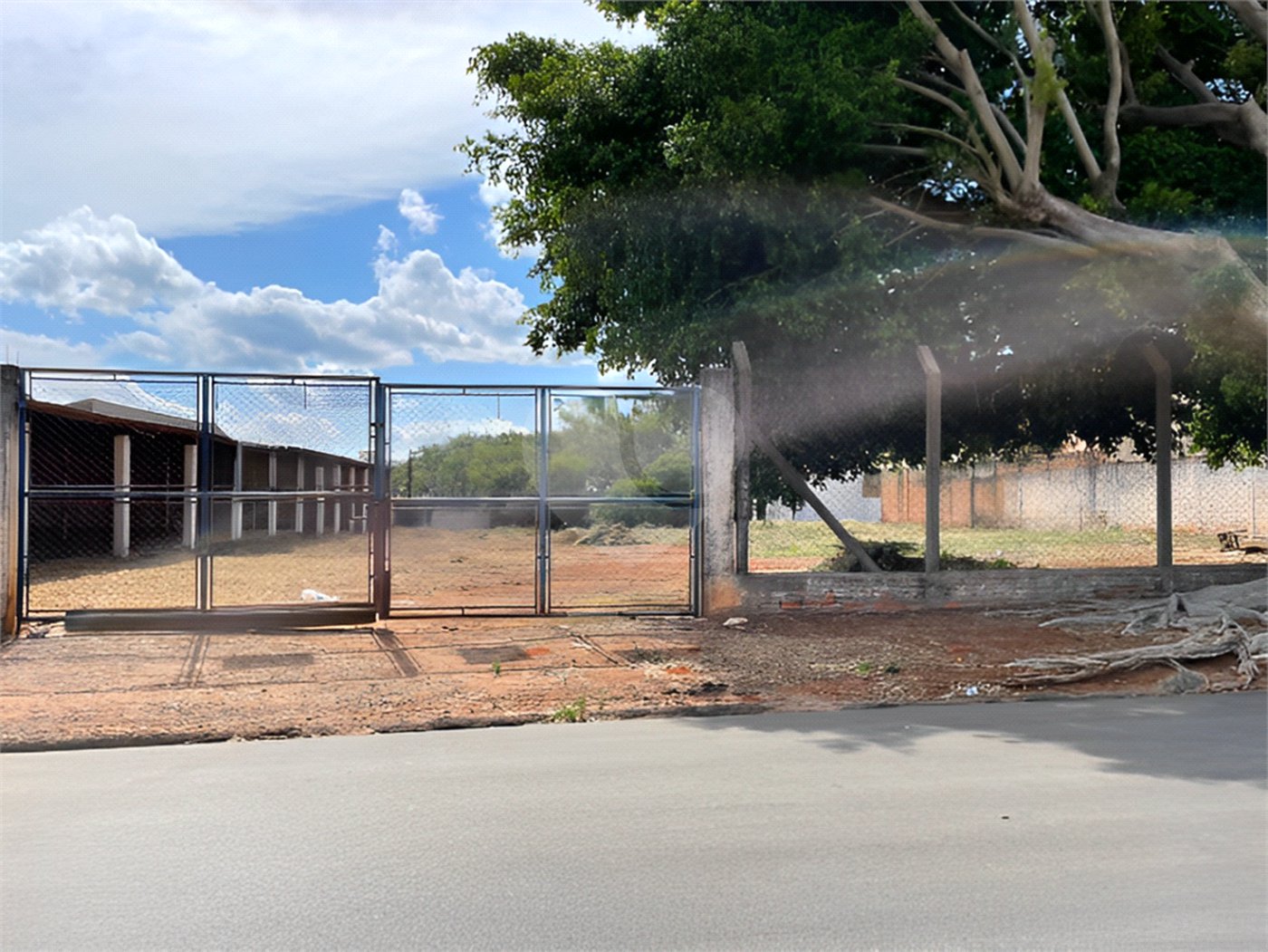 Terreno à venda com 1 quarto em Vila Carolina, Itapetininga, SP
